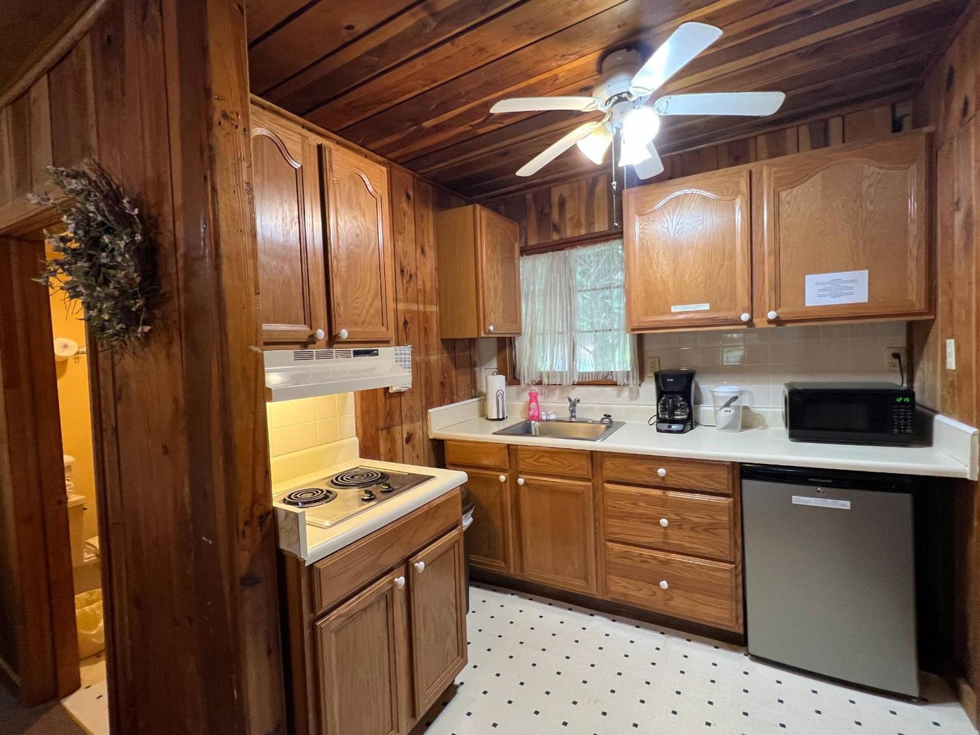 Mountain Lake Cottages Hendersonville Exteriör bild