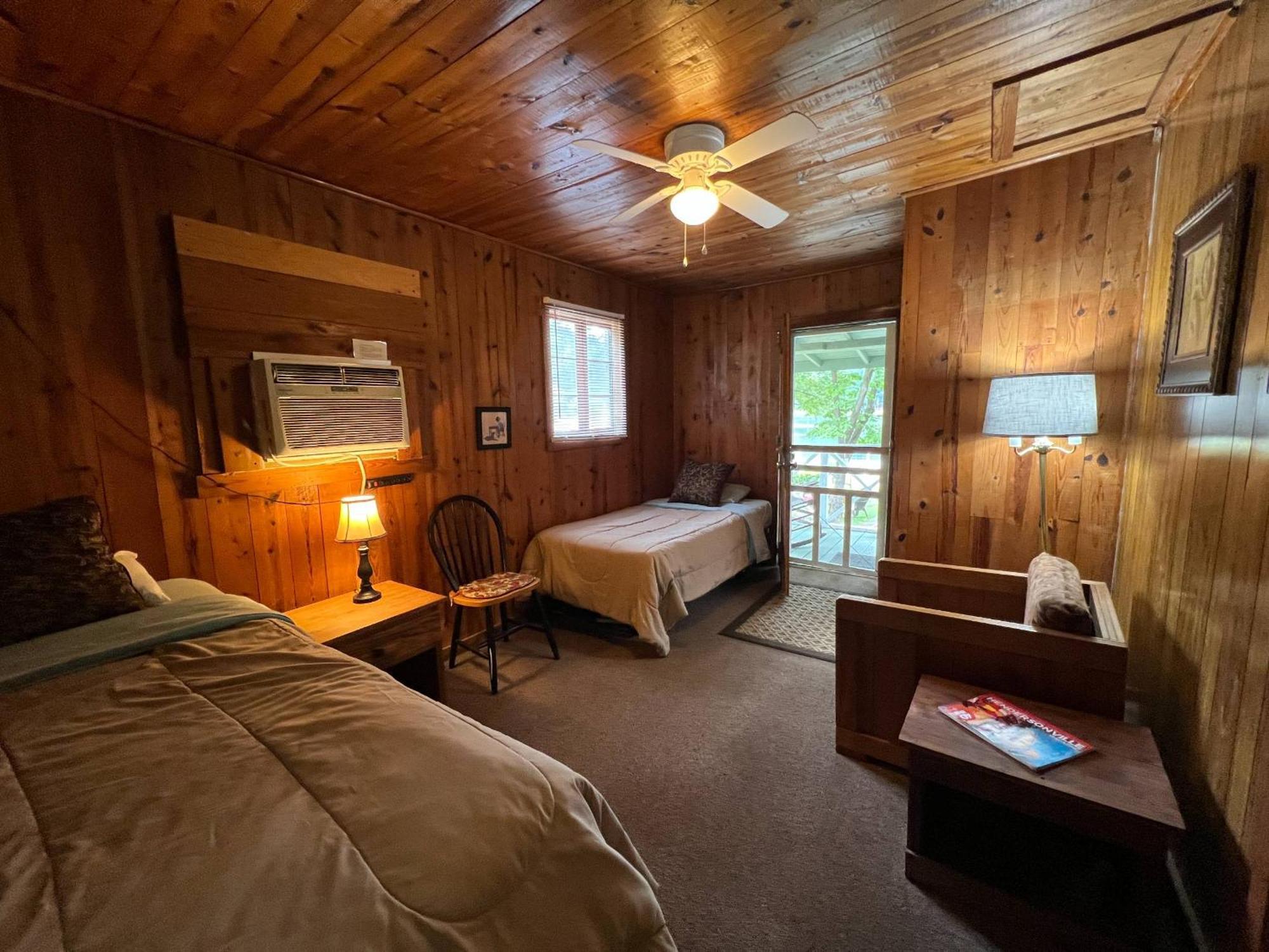 Mountain Lake Cottages Hendersonville Exteriör bild