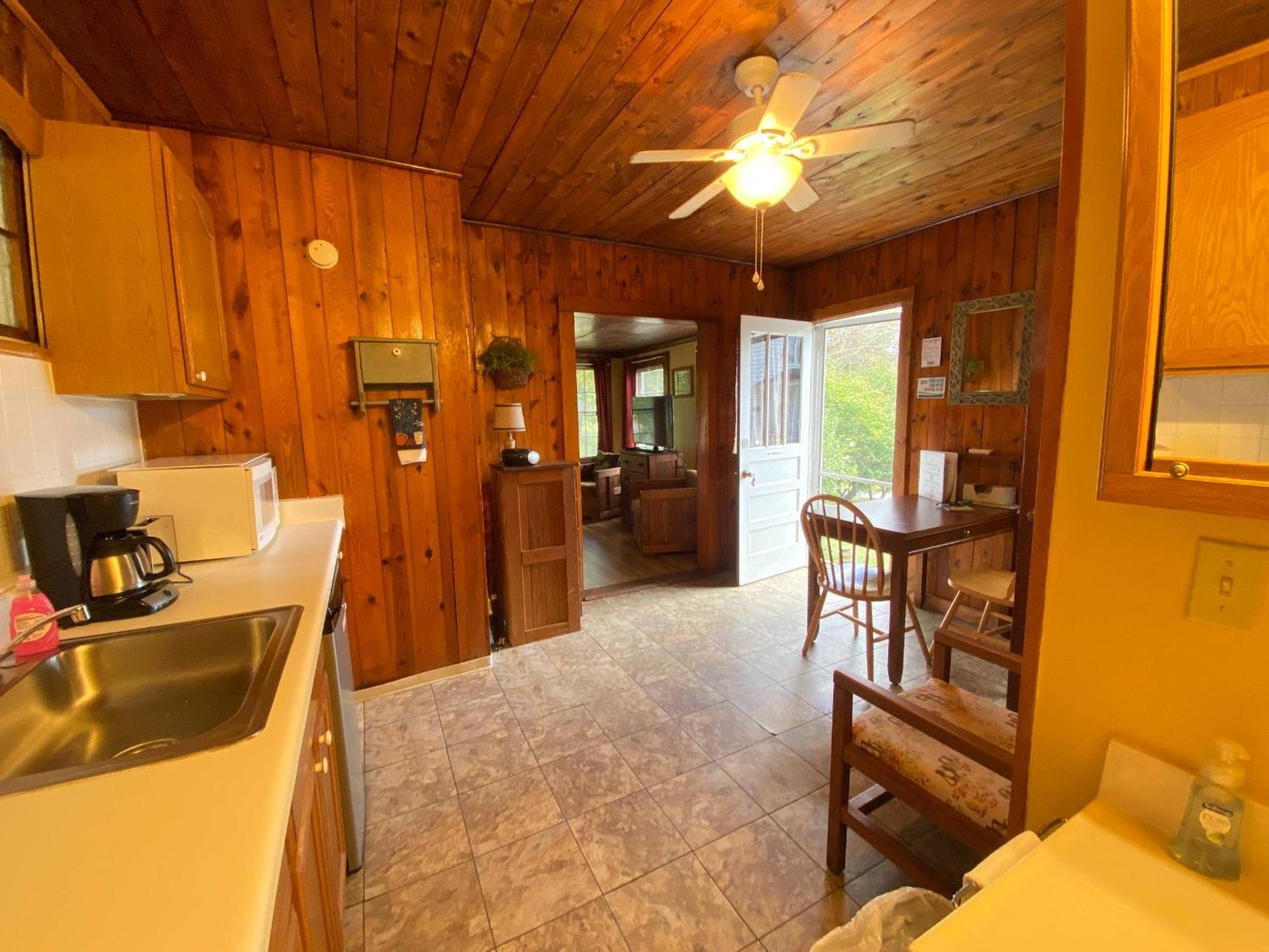 Mountain Lake Cottages Hendersonville Exteriör bild