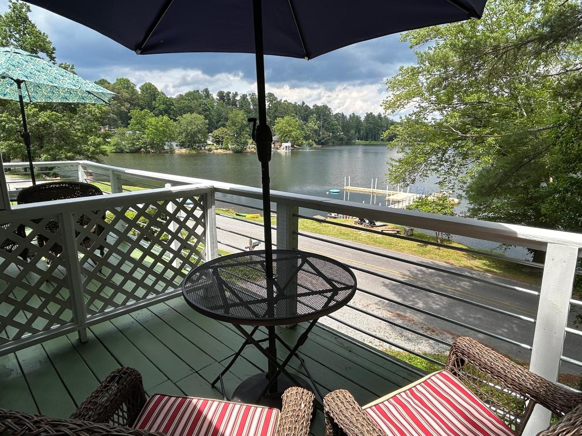 Mountain Lake Cottages Hendersonville Exteriör bild