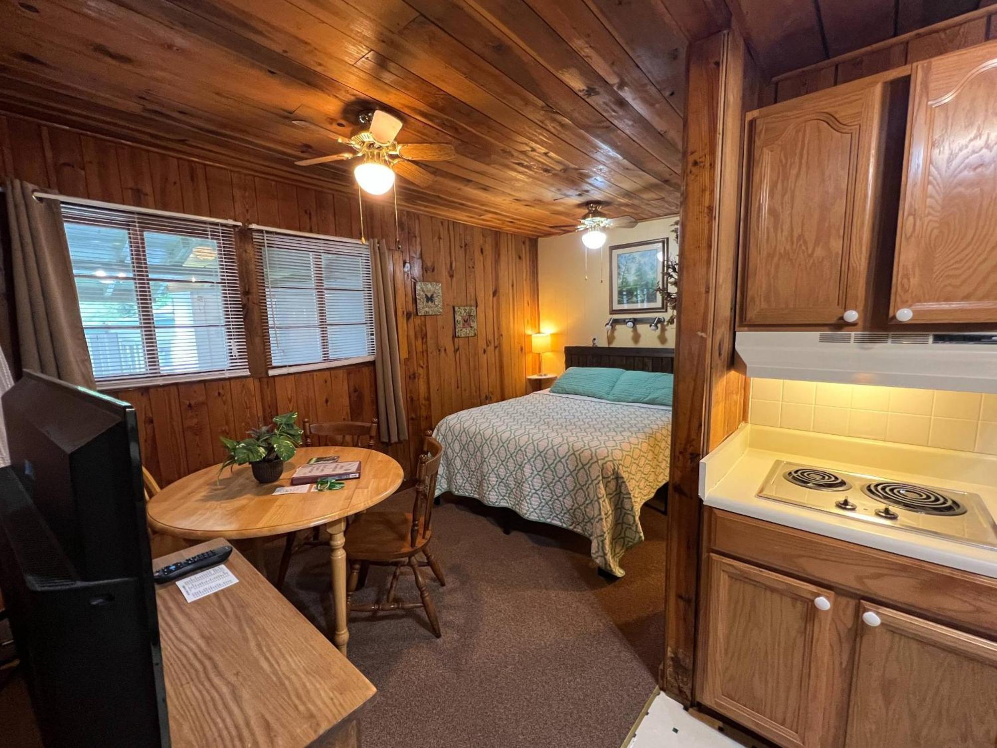 Mountain Lake Cottages Hendersonville Exteriör bild