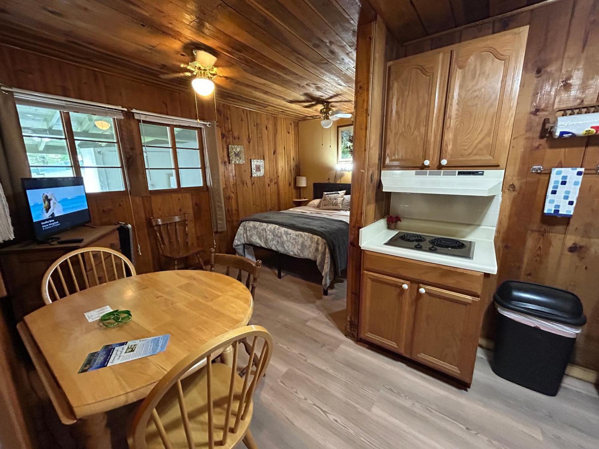 Mountain Lake Cottages Hendersonville Exteriör bild