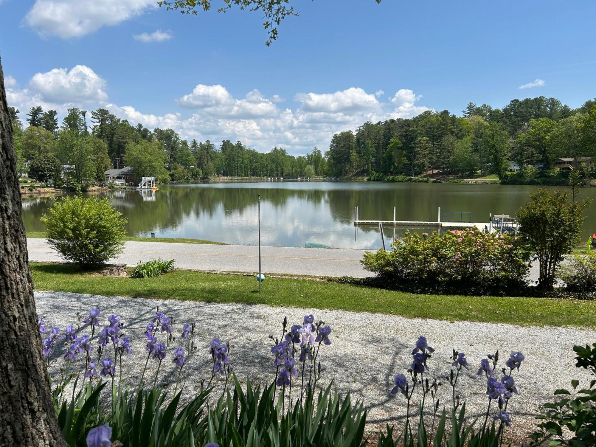 Mountain Lake Cottages Hendersonville Exteriör bild